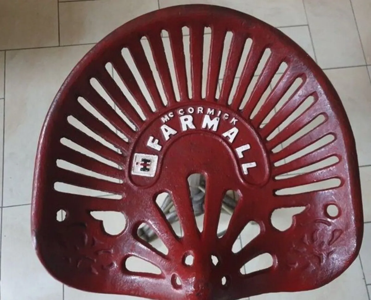 Tractor seat bar stool - Image 4