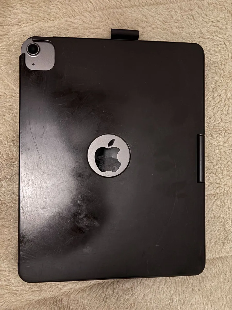 Apple iPad (4th Generation) 64GB - Image 3