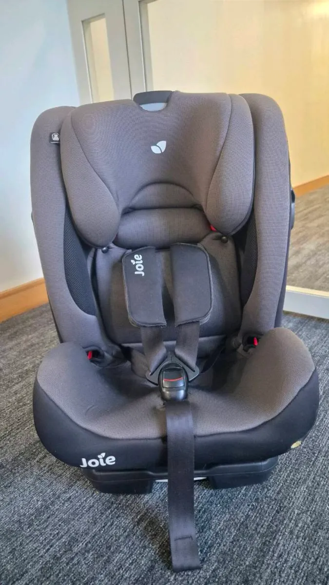 Joie Baby Car Seat - Image 2
