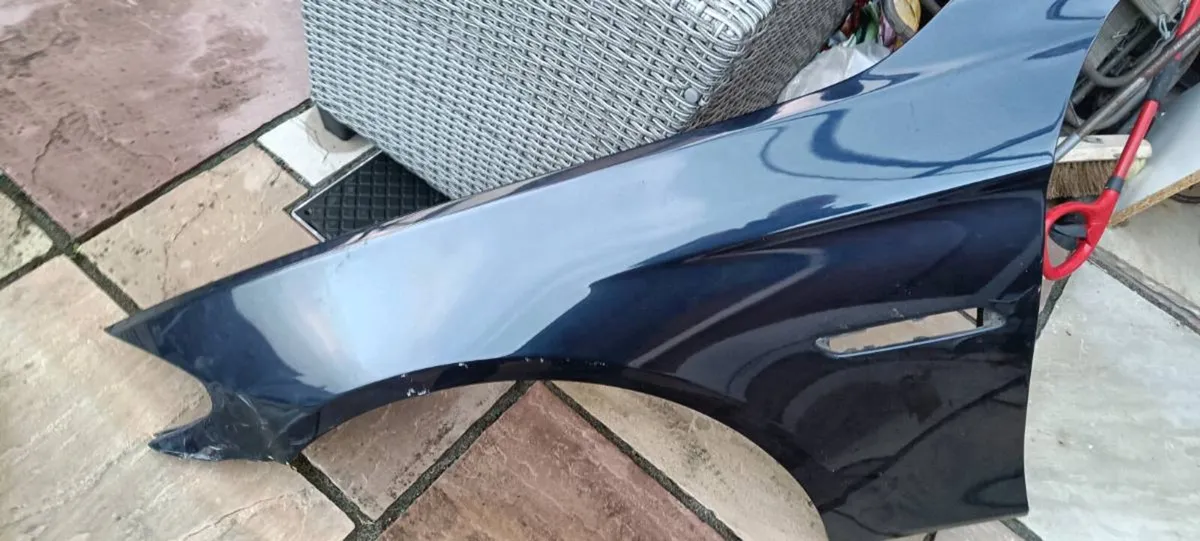 Car parts BMW F10 Wing - Image 1