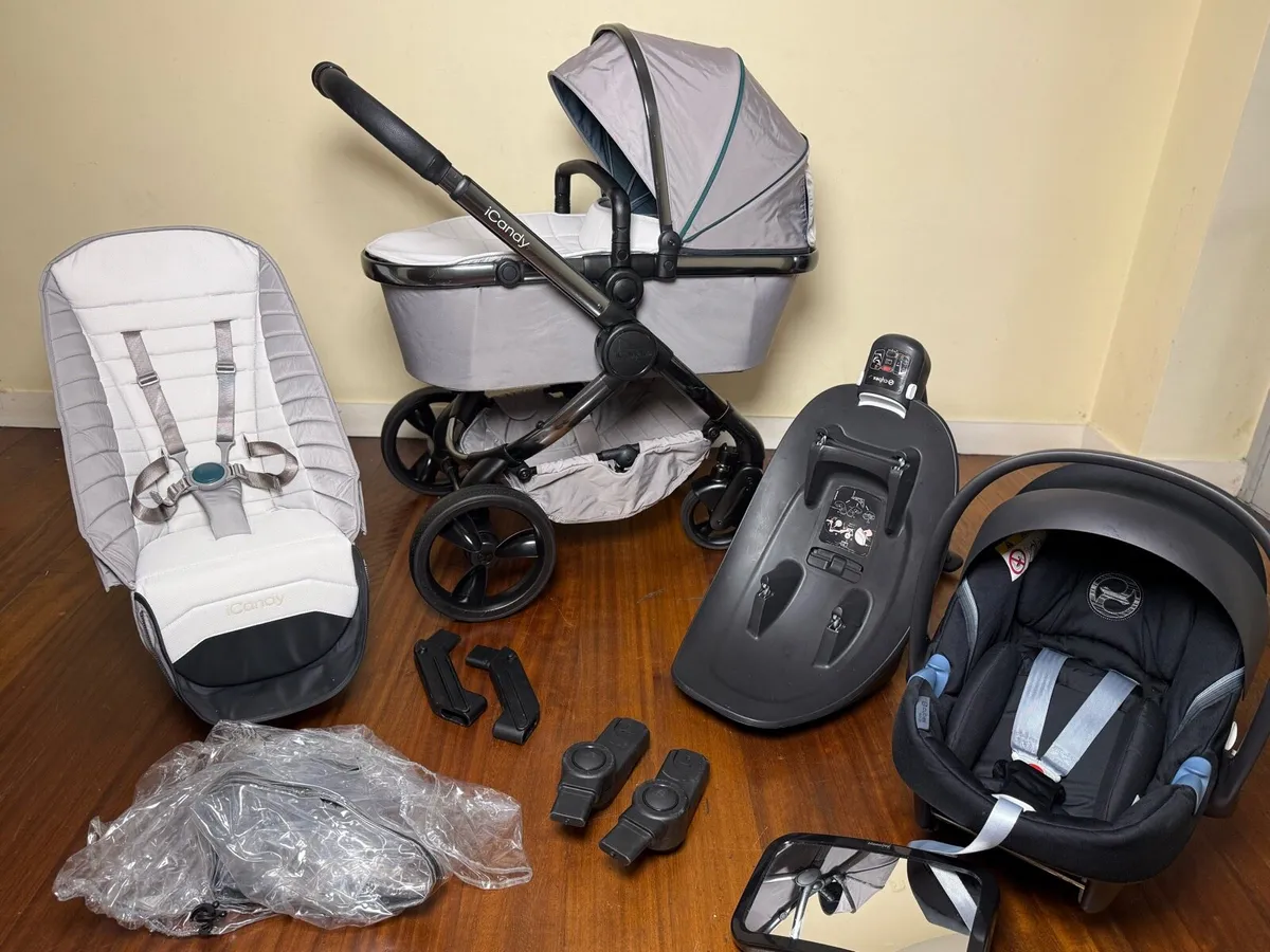 ICandy peach Cybex car seat with isofix base - Image 1