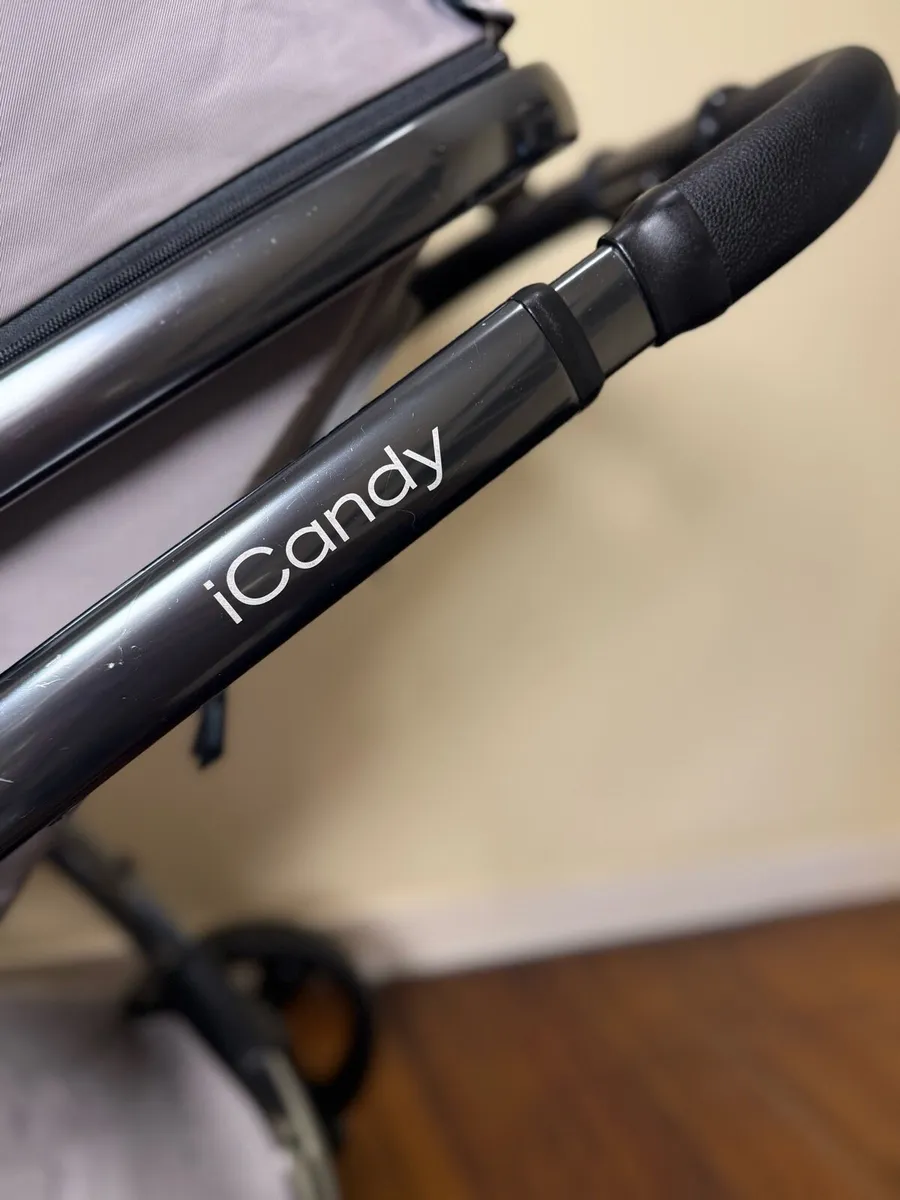 ICandy peach Cybex car seat with isofix base - Image 3