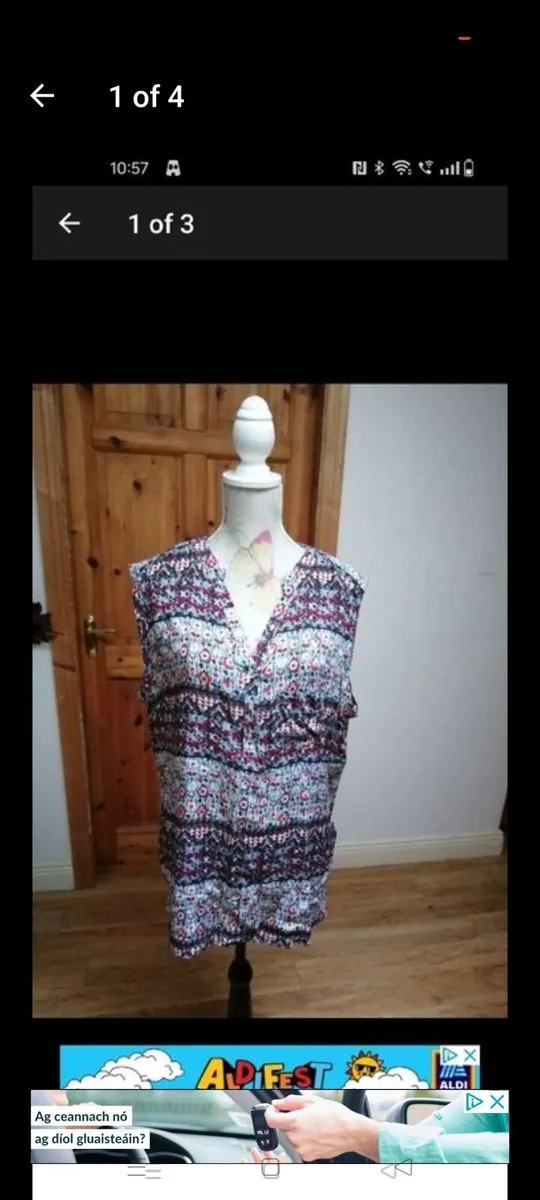 Lovely cotton sleeveless top. New never worn.
Size - Image 1