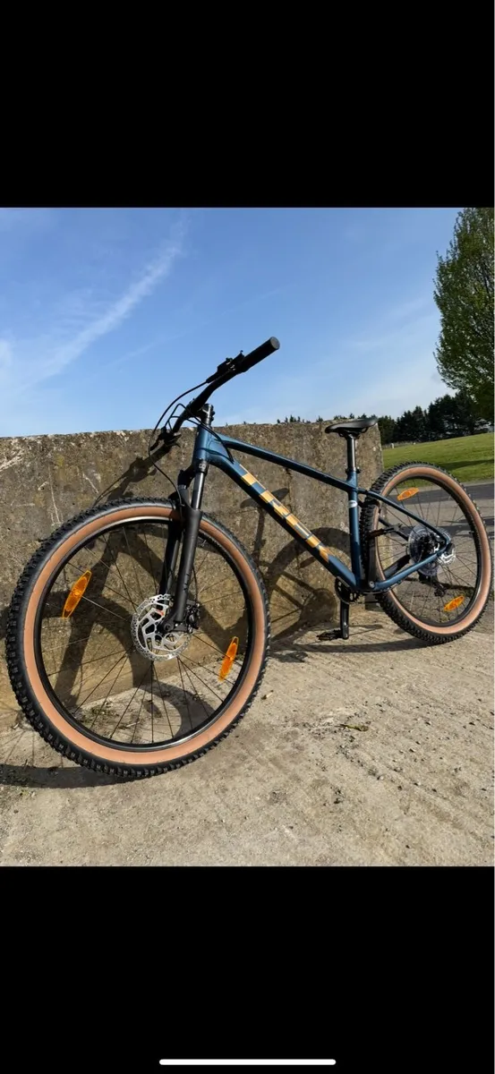 Trek marlin 5 gen 3 new!!