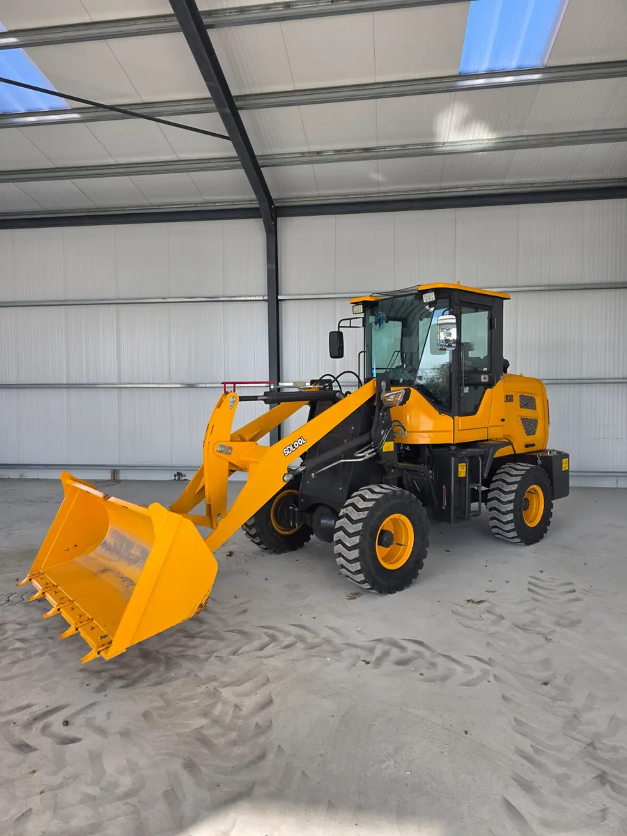 Loading shovel brand new farm handler - Image 1