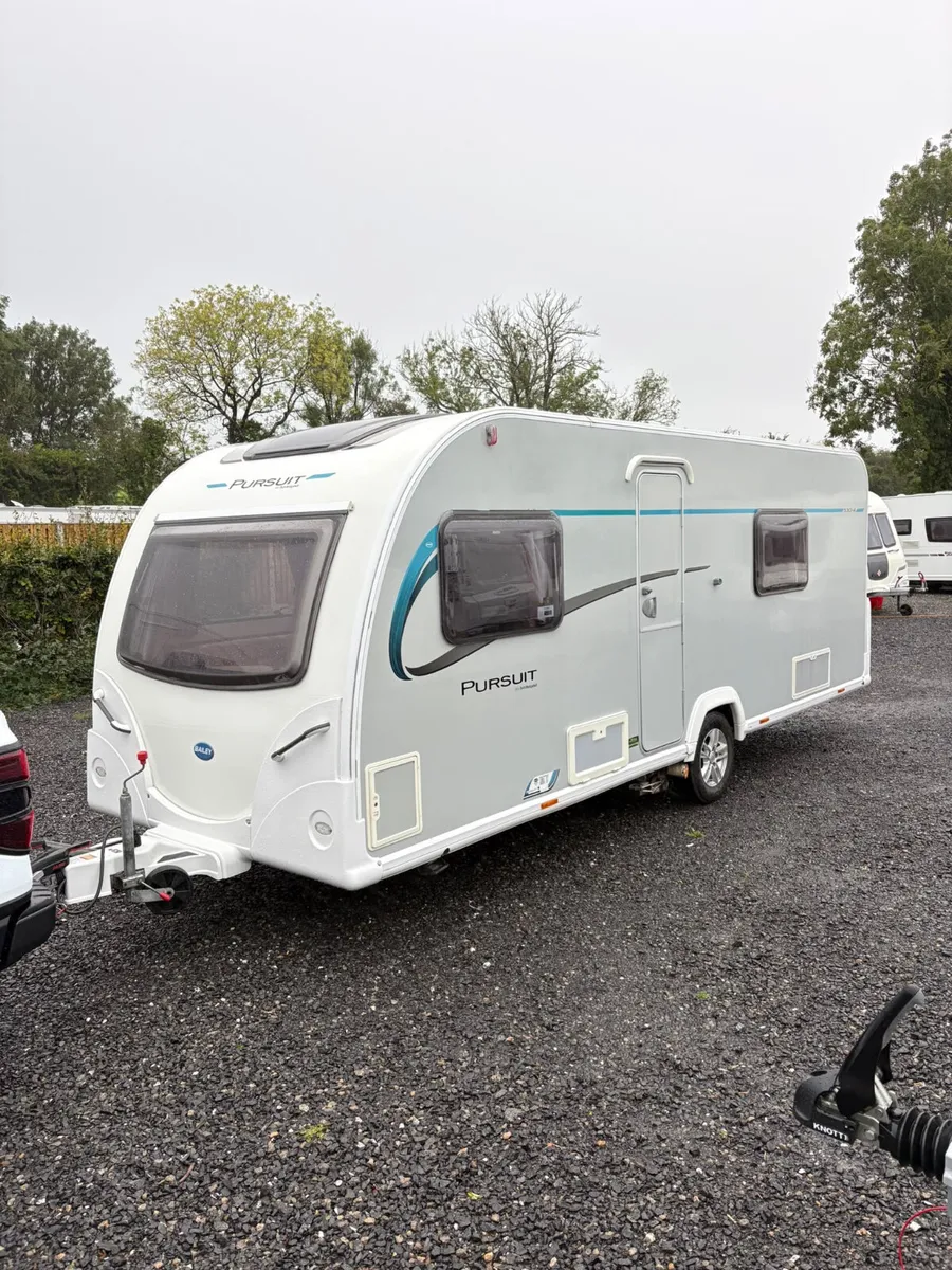 Bailey pursuit 530/4 4 berth caravan - Image 1