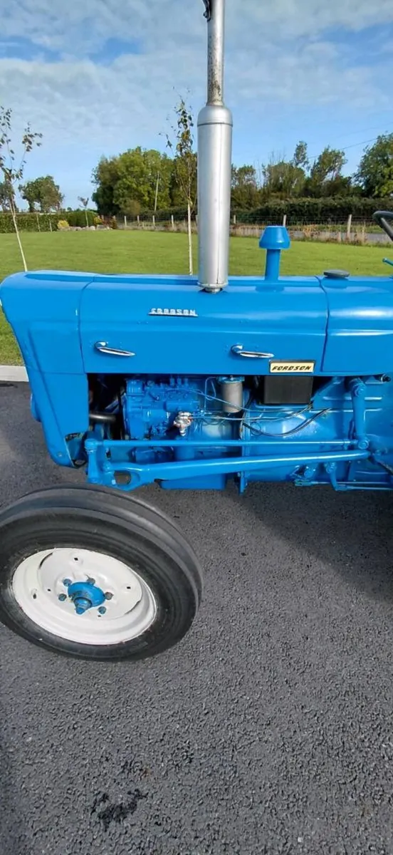 Fordson Super Dexta - Image 4