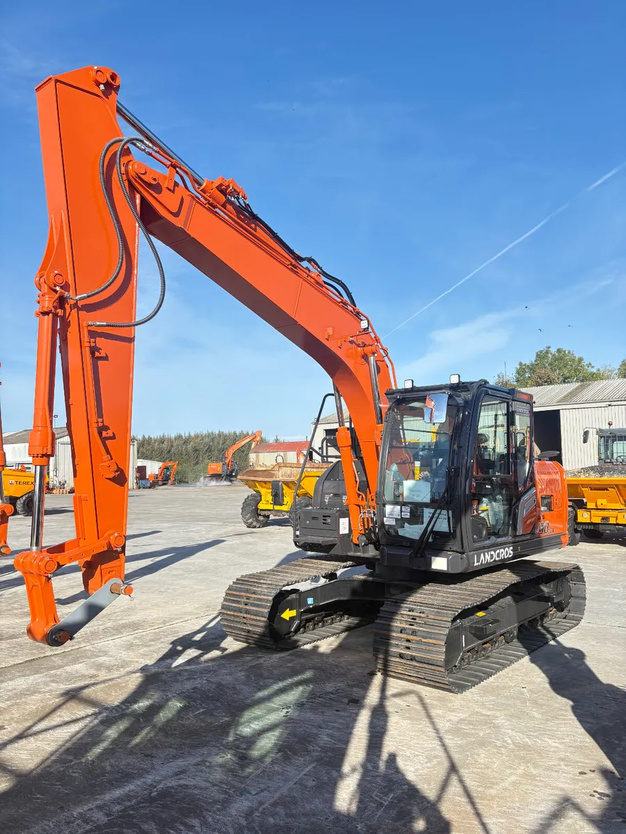HITACHI ZX130-7b - Image 1