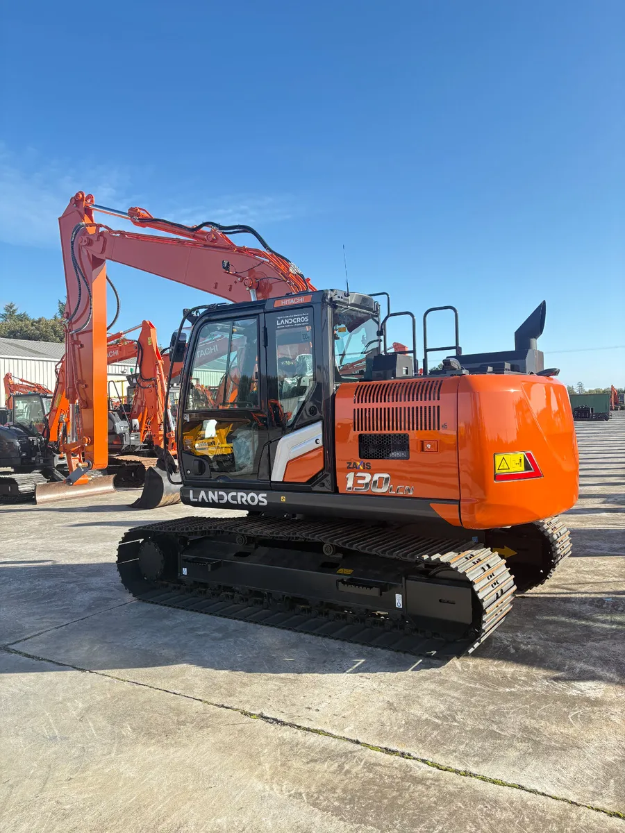 HITACHI ZX130-7b - Image 3
