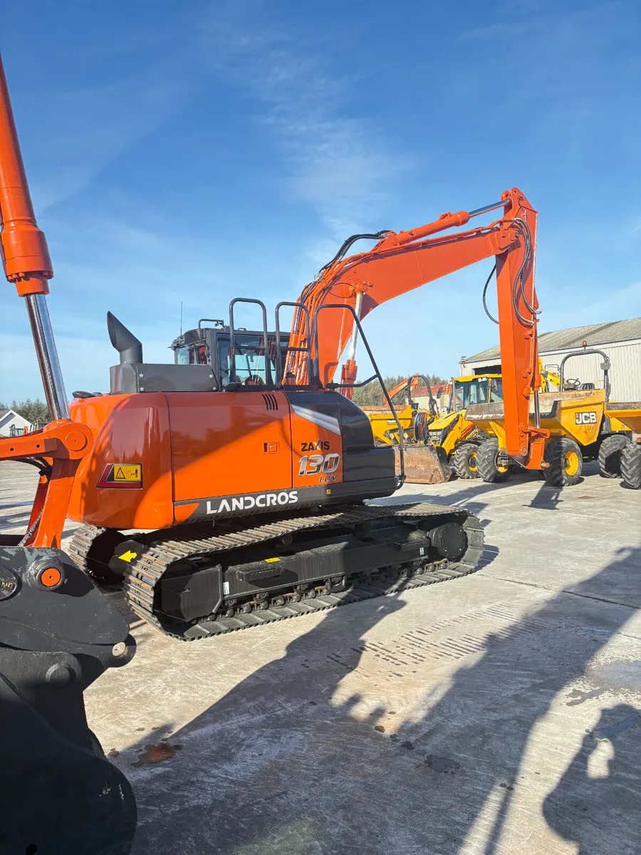 HITACHI ZX130-7b - Image 4