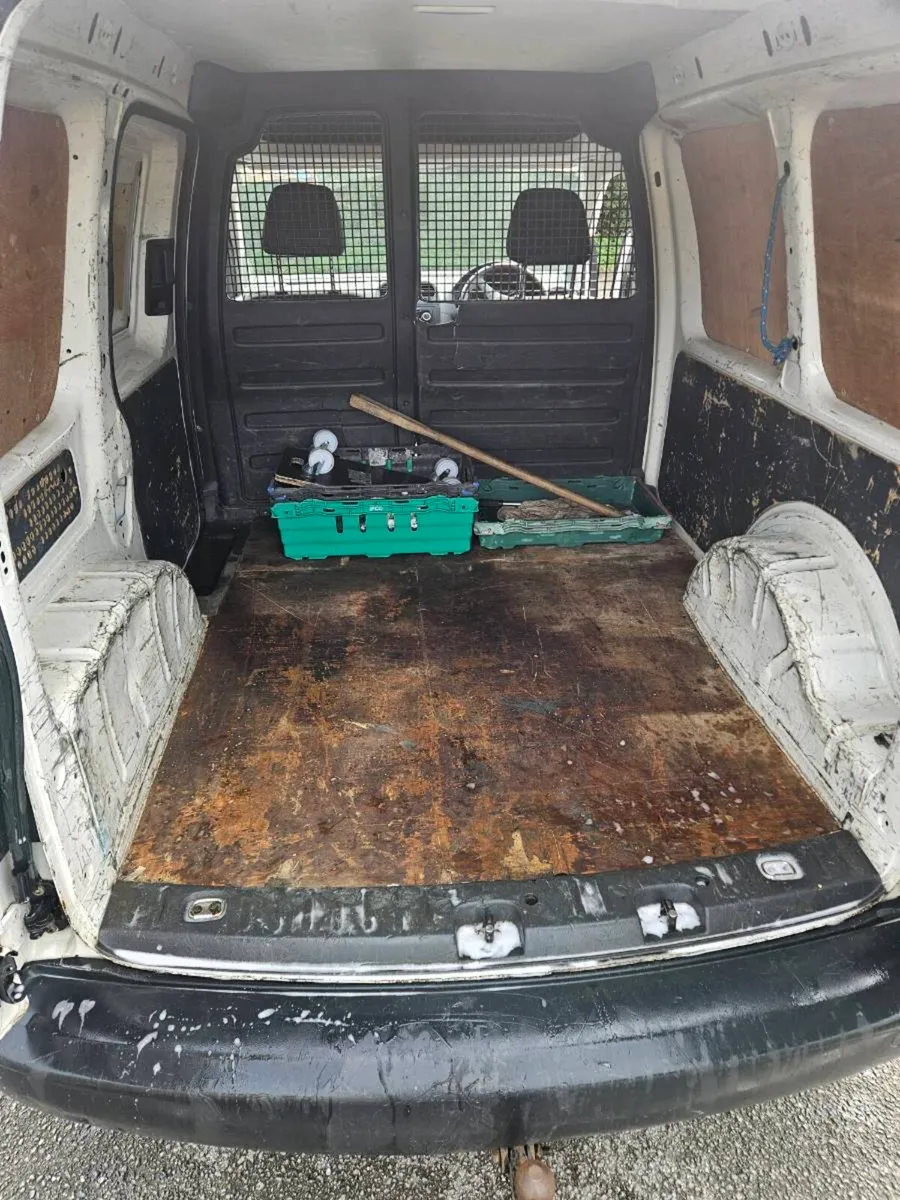 VW caddy 2016 - Image 2