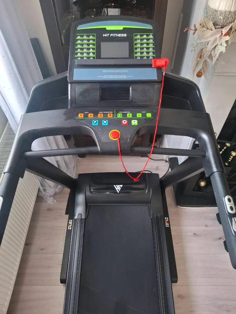 Treadmill - Image 2
