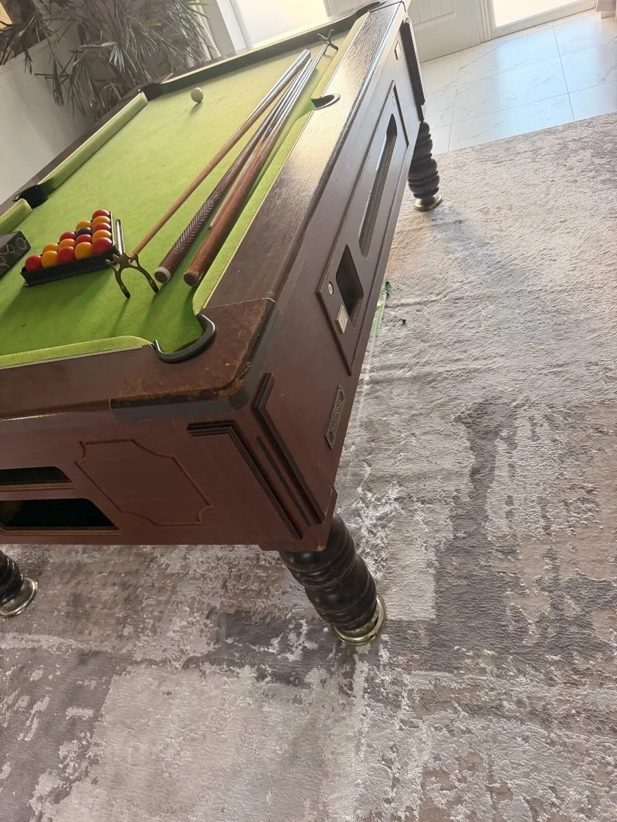 Pool table - Image 4
