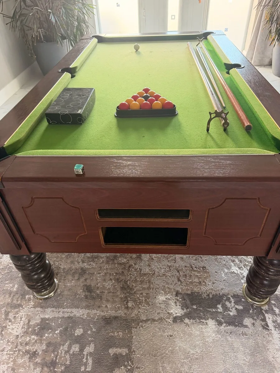 Pool table - Image 3