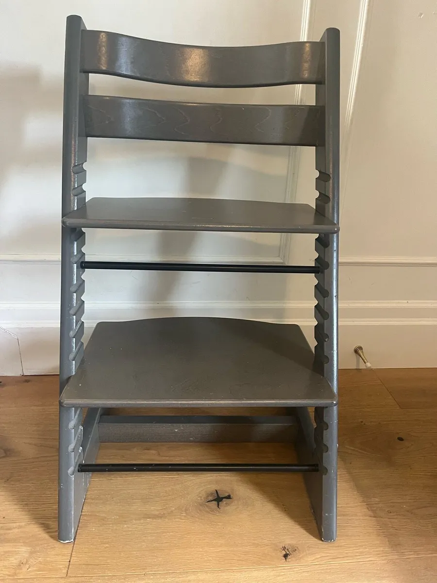 Stokke Tripp Trapp chair in dark grey - Image 1