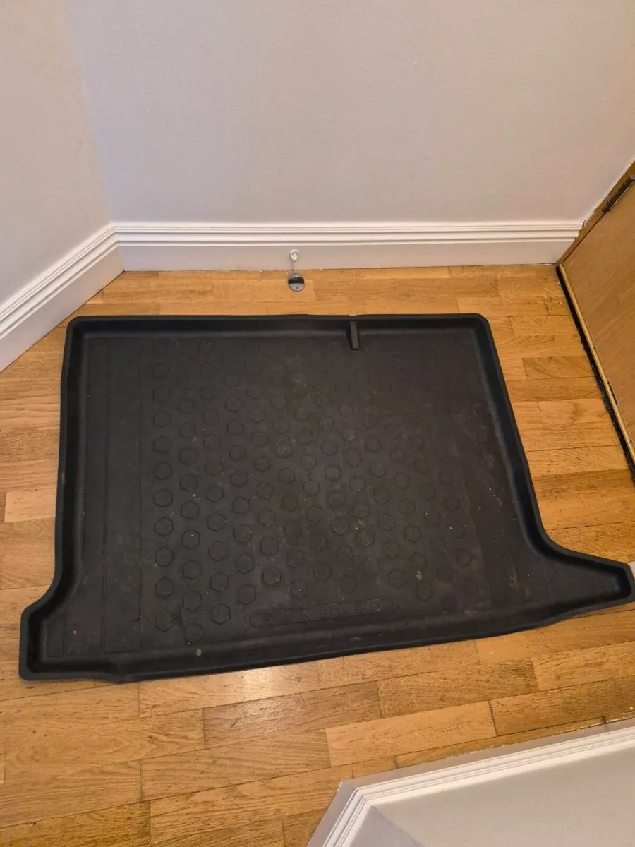 Dacia Duster boot protector - Image 2