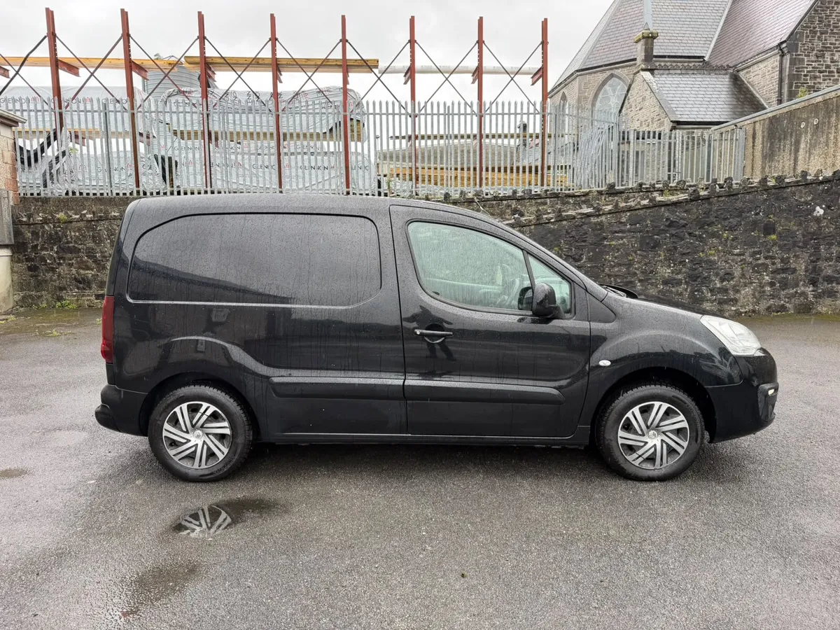Citreon berlingo TAX & CVRT - Image 4