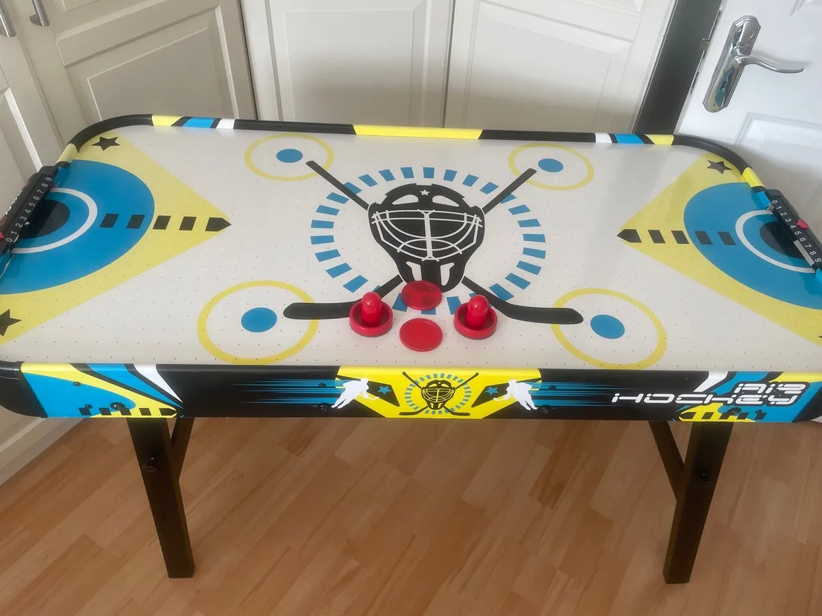 Kids air hockey table - Image 2