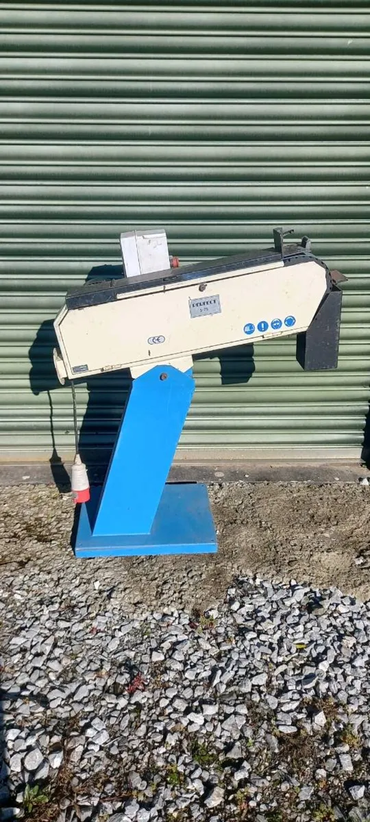 Belt sander - Image 1