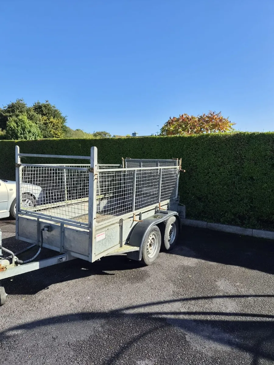 Trailer & Mixer For Sale - Image 3