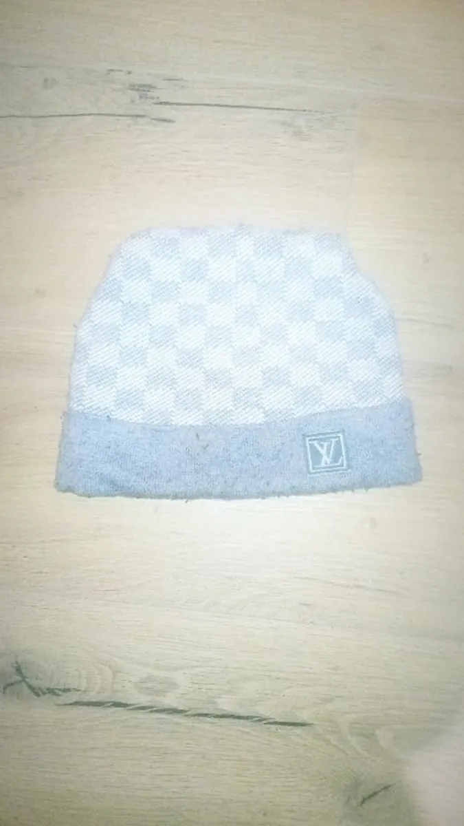 beanie - Image 1
