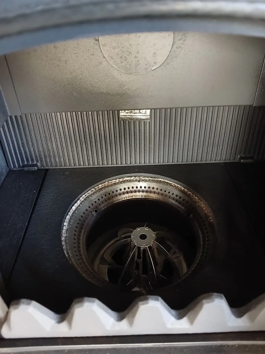 Nestor Martin 5 kw oil stove fully refurbished - Image 3