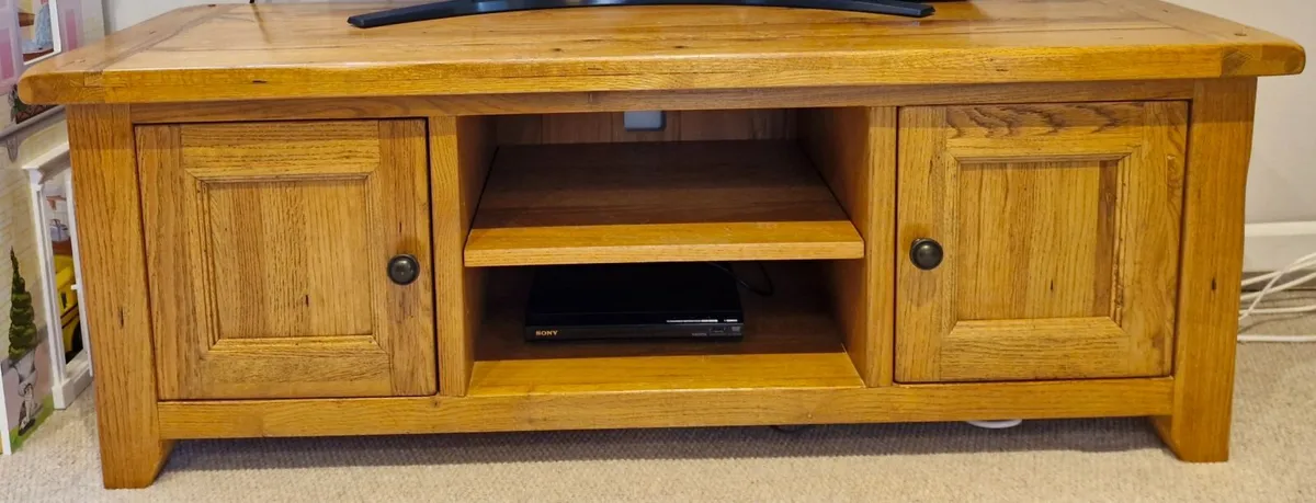 Living room furniture - Image 2