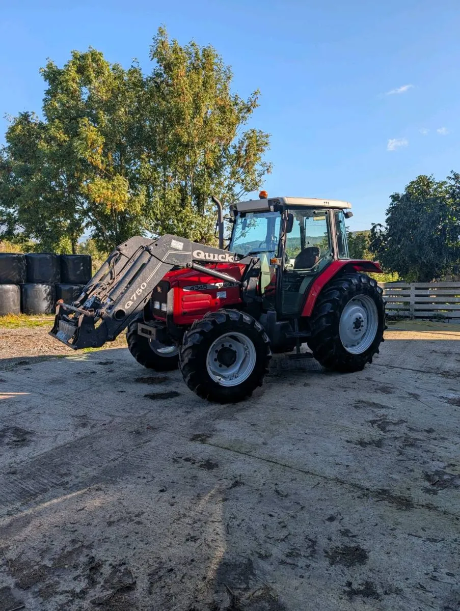 2003 Massey Ferguson 4345 with quickie loader. - Image 1