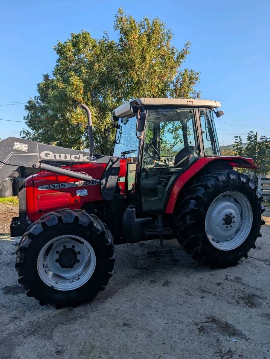2003 Massey Ferguson 4345 with quickie loader. - Image 2