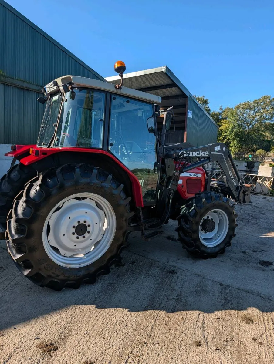 2003 Massey Ferguson 4345 with quickie loader. - Image 4