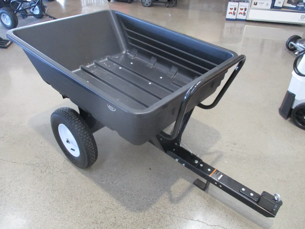 Lawn mower trailer spreader sprayers - Image 2