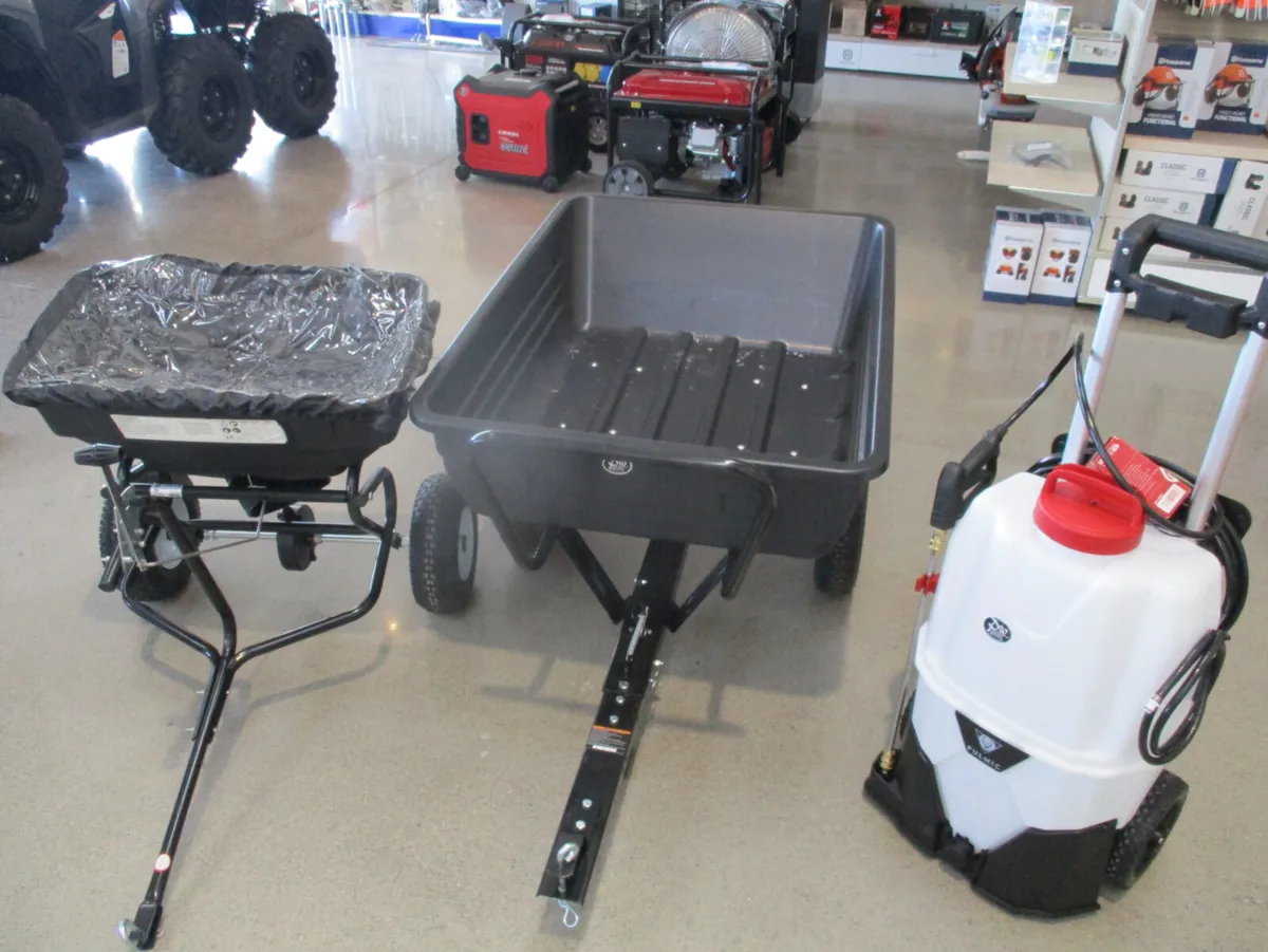 Lawn mower trailer spreader sprayers - Image 1