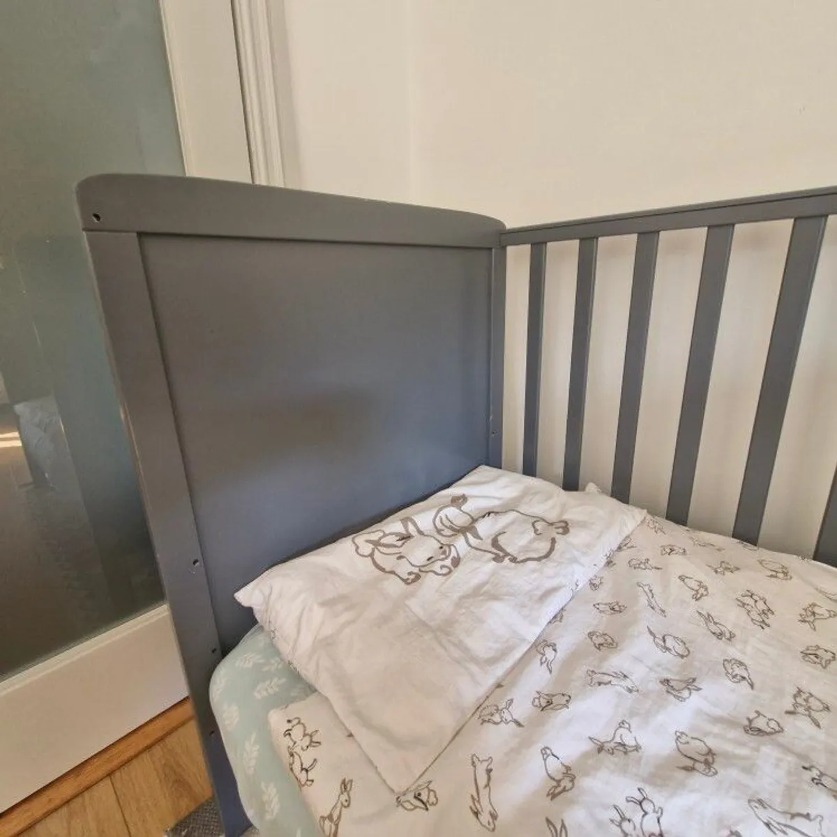 Cot / Toddler bed - Image 4
