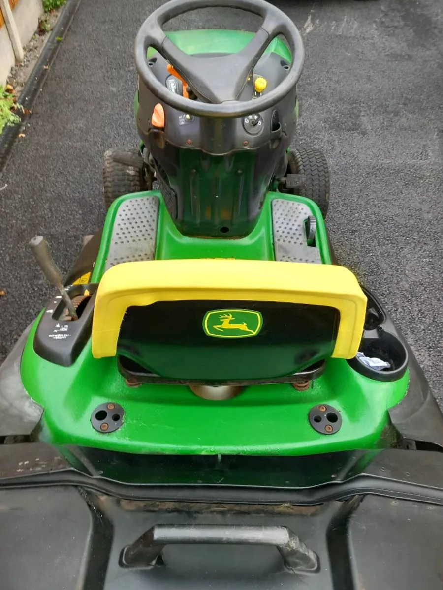 John deere x130.R - Image 4
