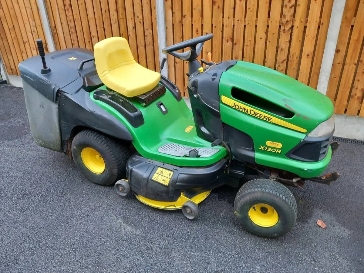 John deere x130.R - Image 1