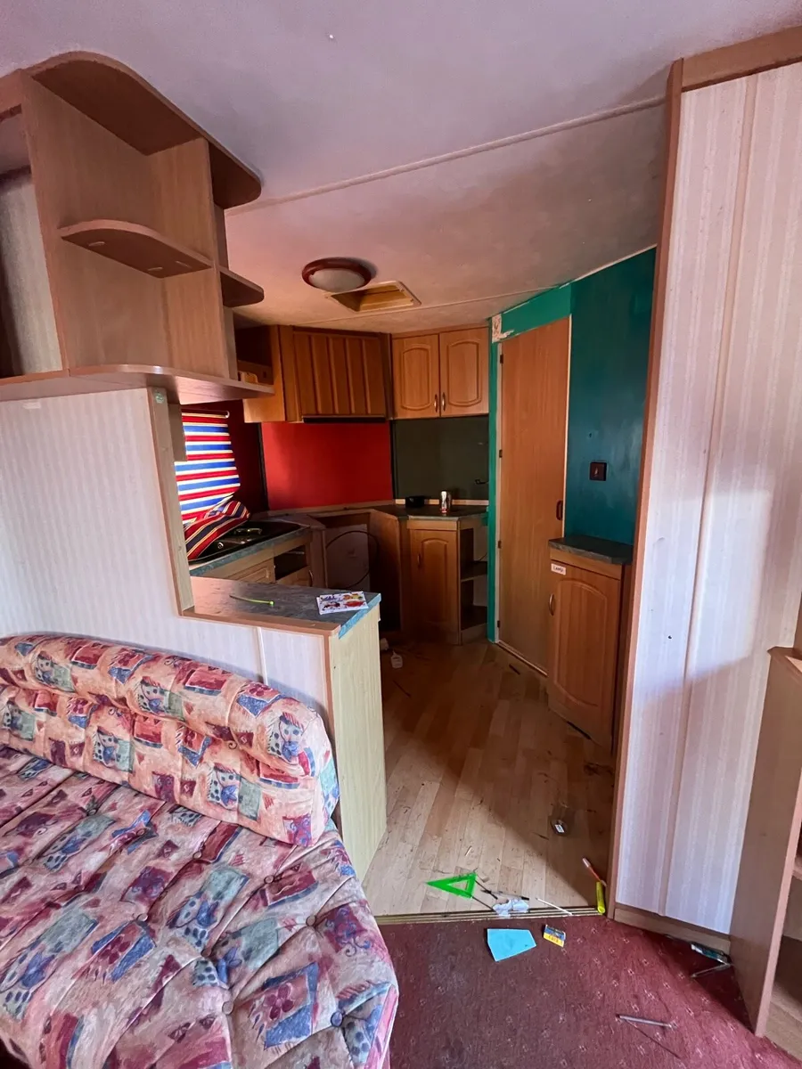 Mobile Home Caravan - Image 3
