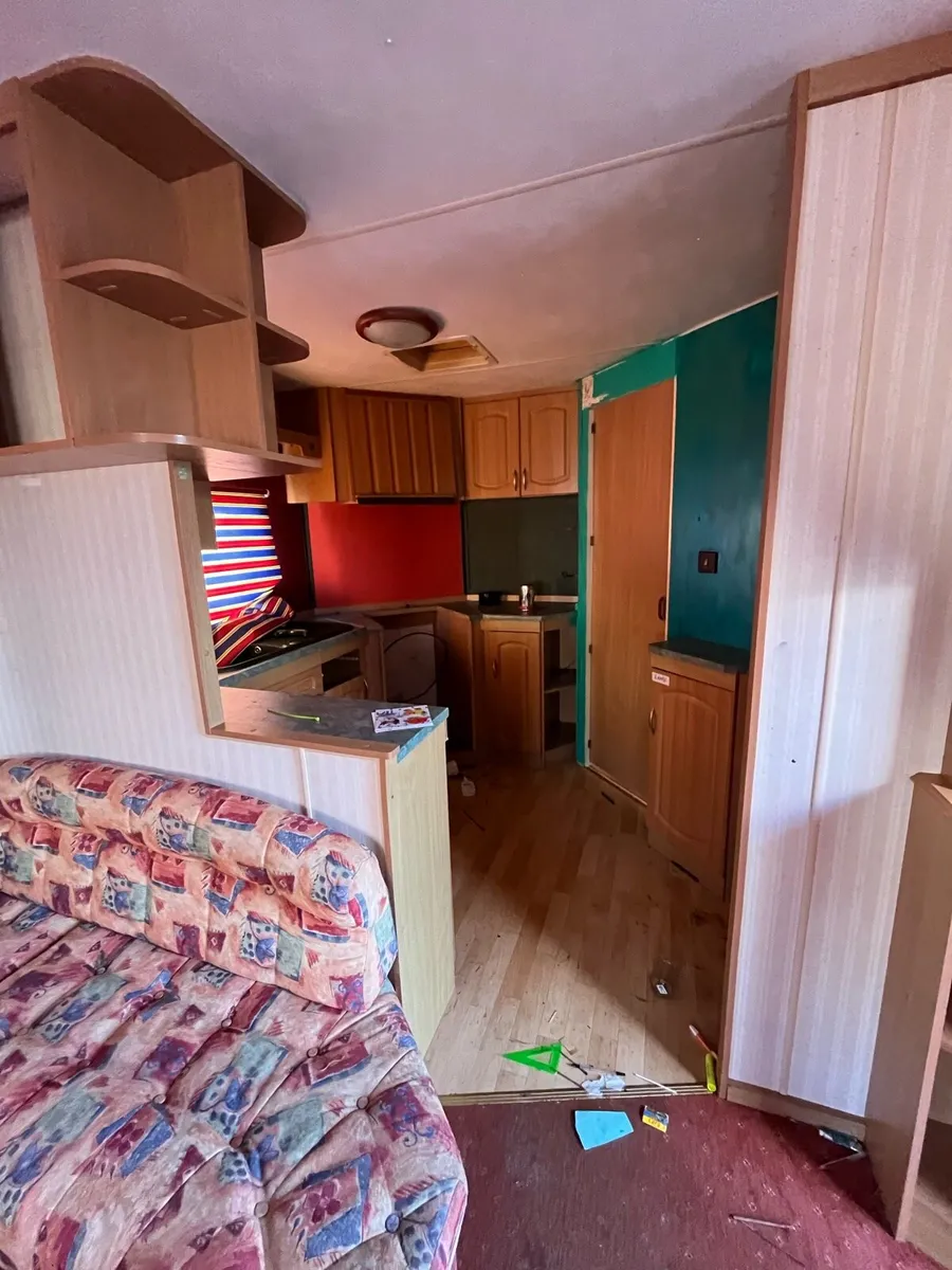 Mobile Home Caravan - Image 2