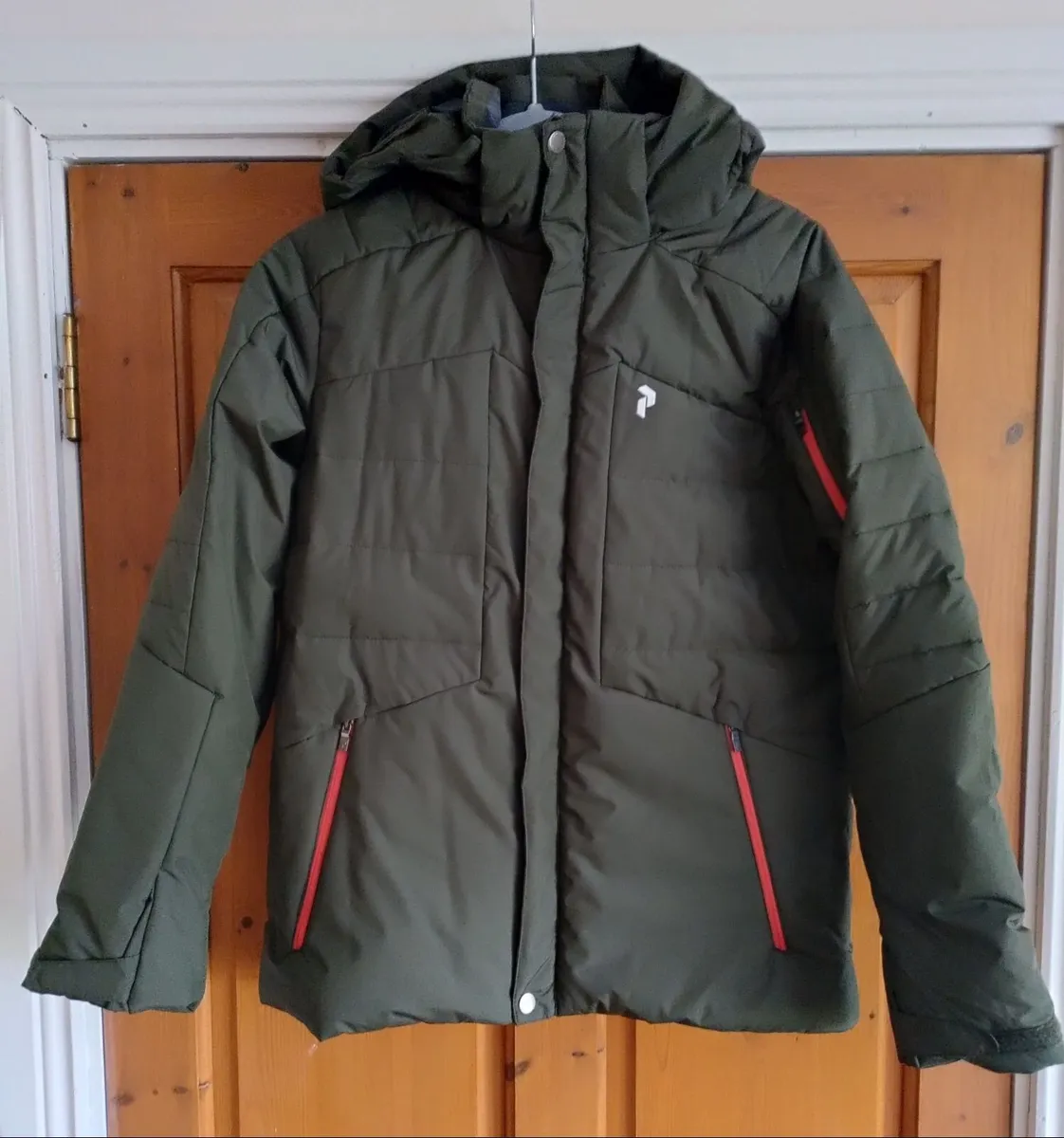 Peak Performance designer Ski jkt 170cm XXS New - Image 1