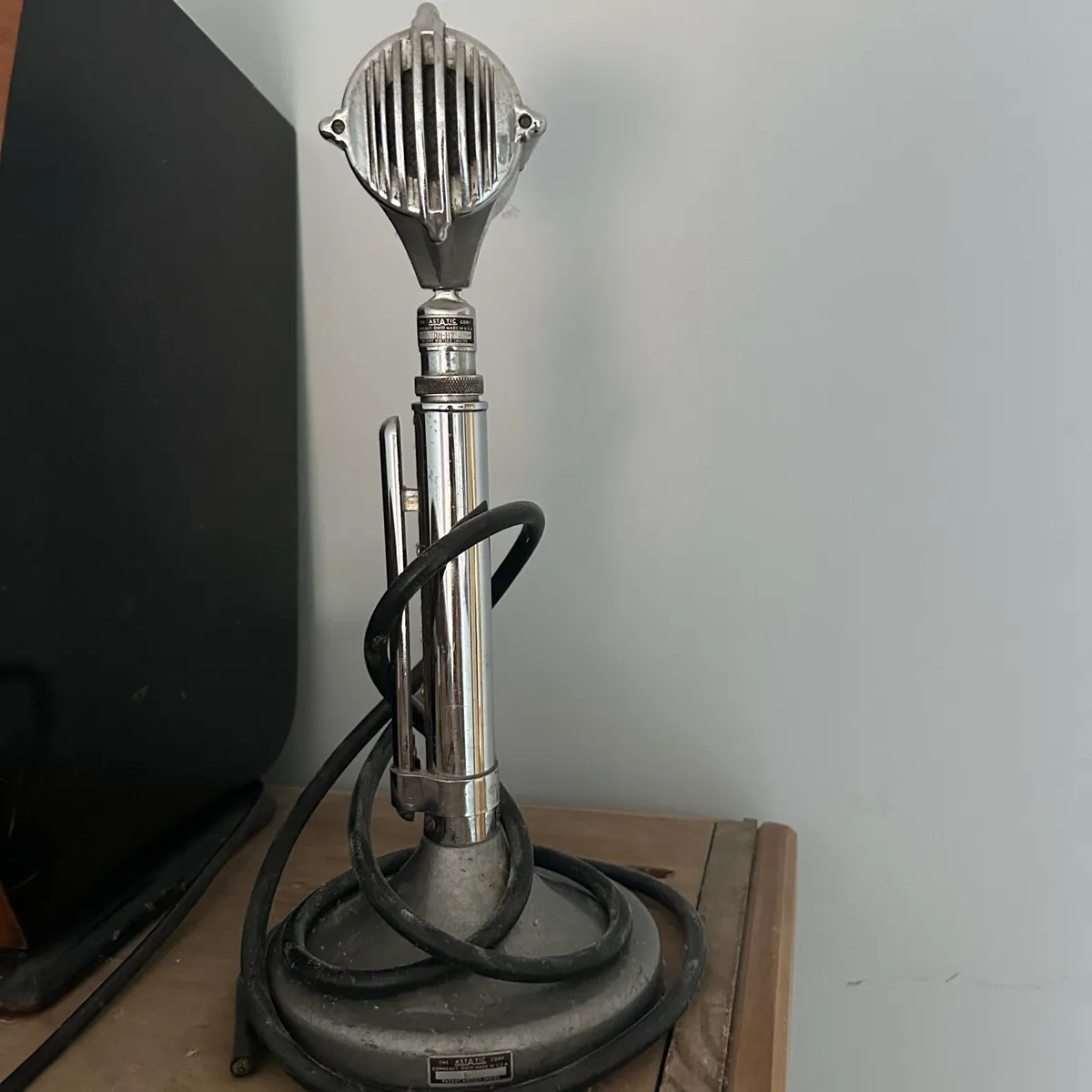 Vintage Astatic DN-HZ Dynamic Microphone 1960s - Image 1