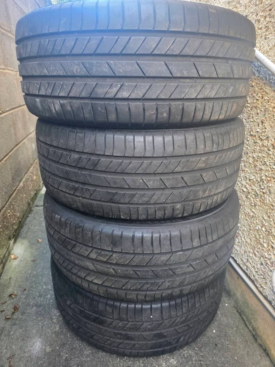Tyres 275/50/20 - Image 1