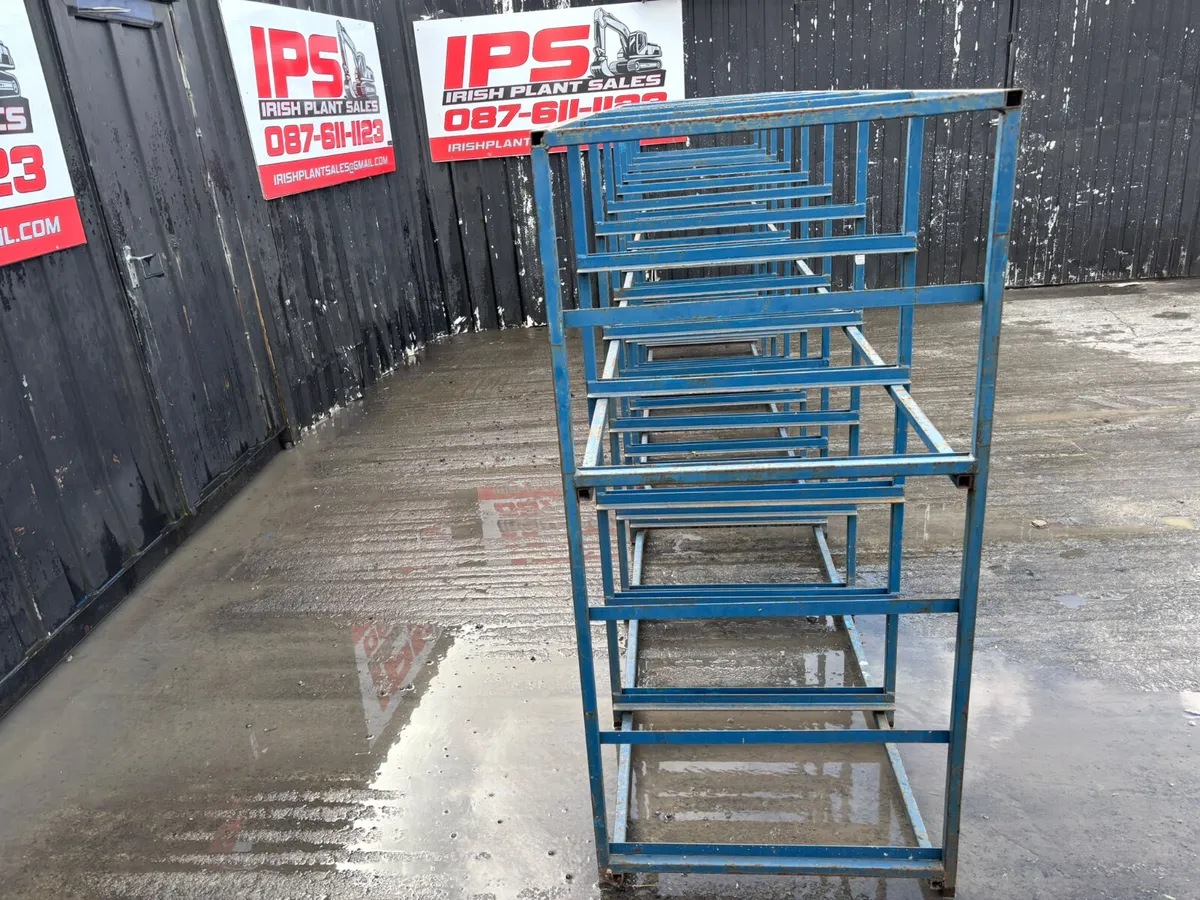 Multi-tier steel pigeonhole bar rack - Image 3