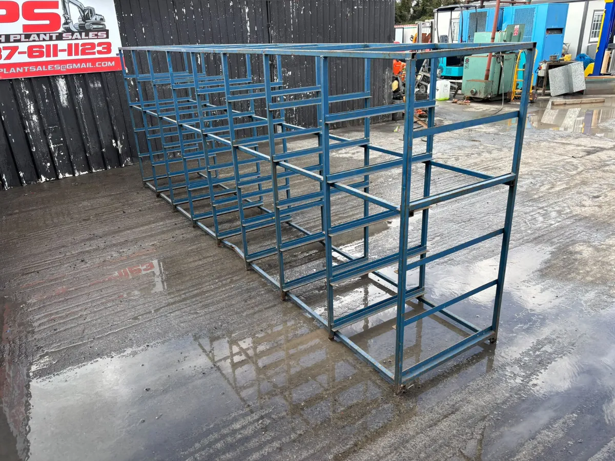 Multi-tier steel pigeonhole bar rack - Image 4