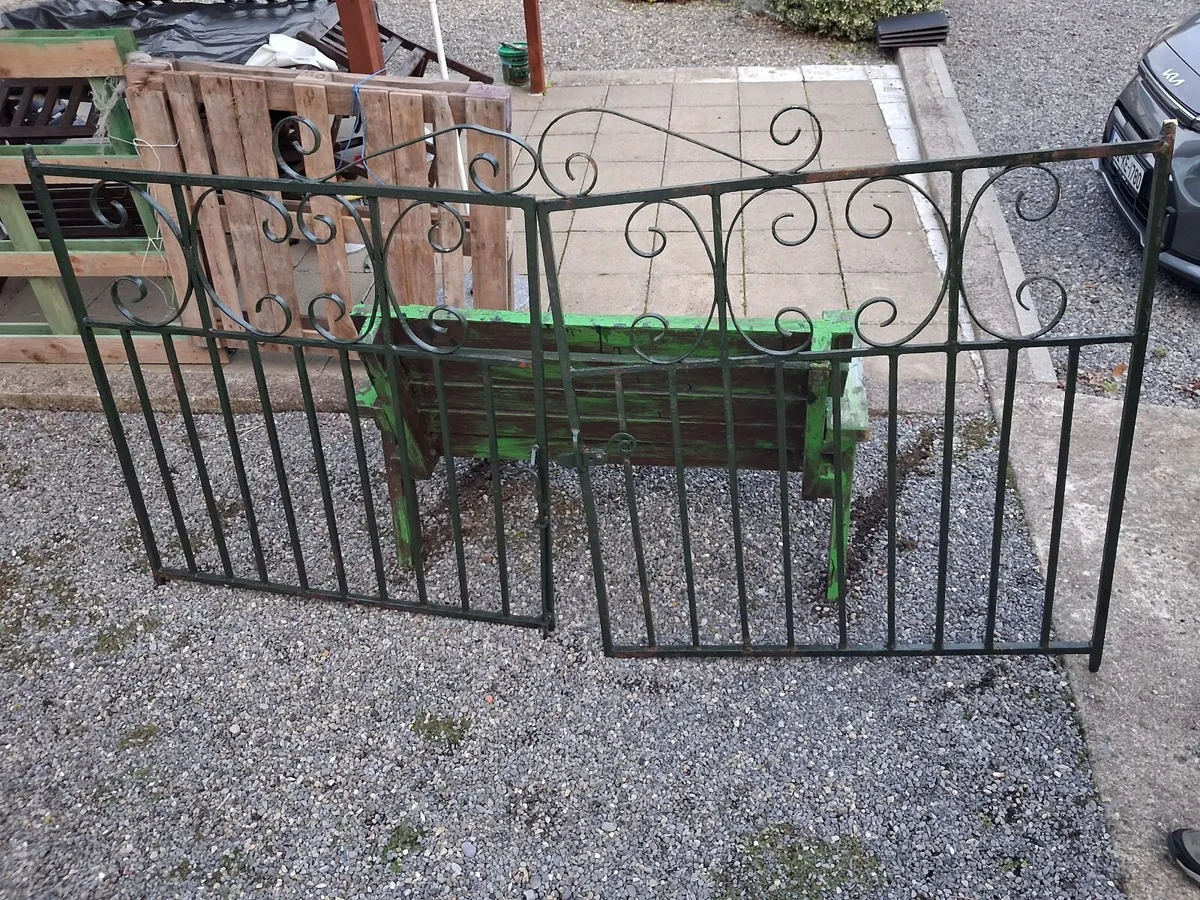 Gate - Image 3