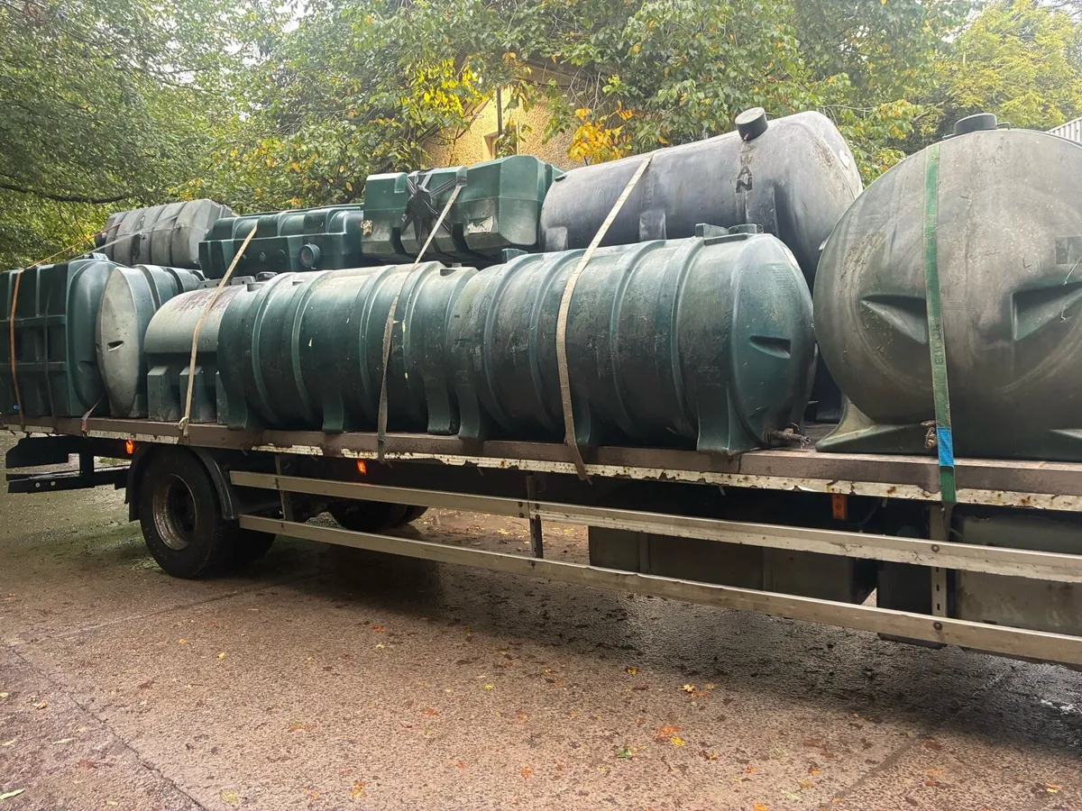 Oil tanks