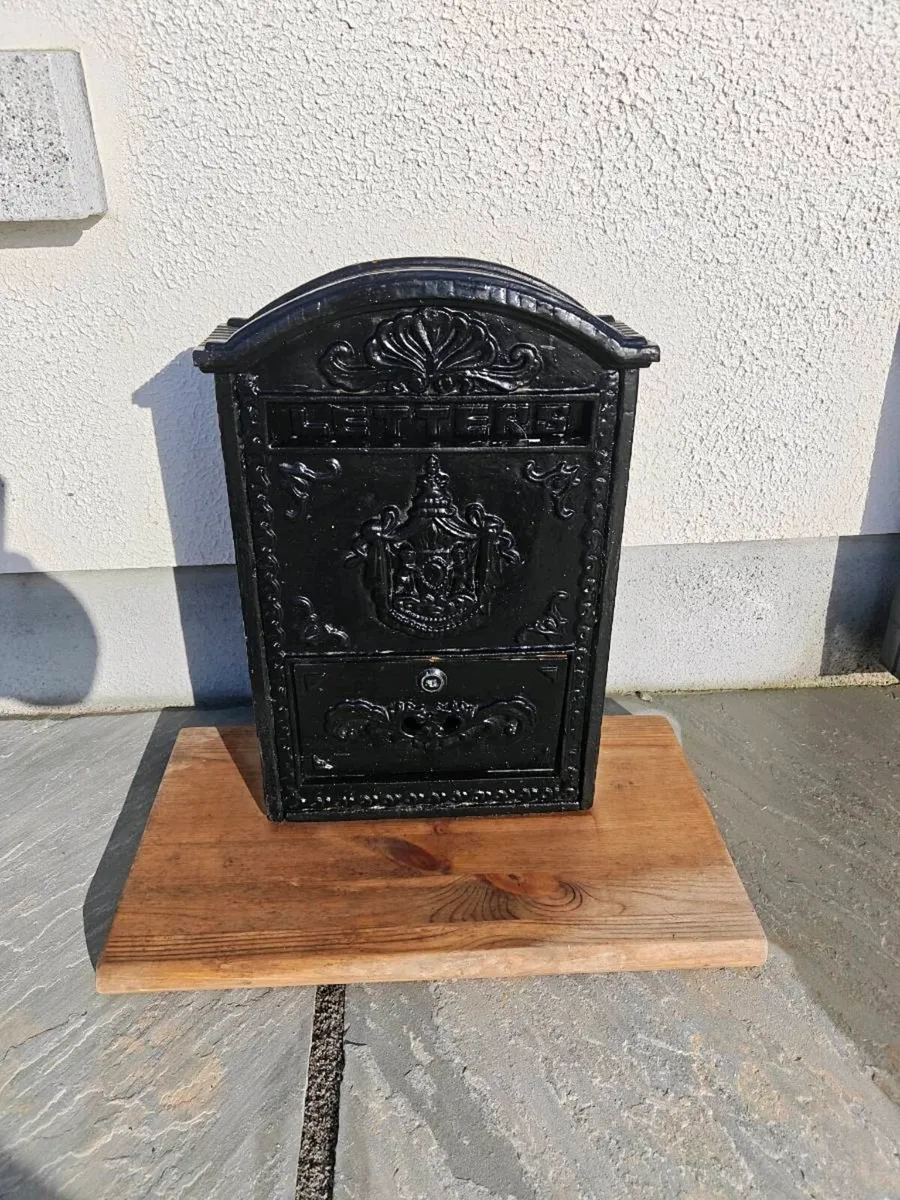 Cast iron letter box on stand - Image 1