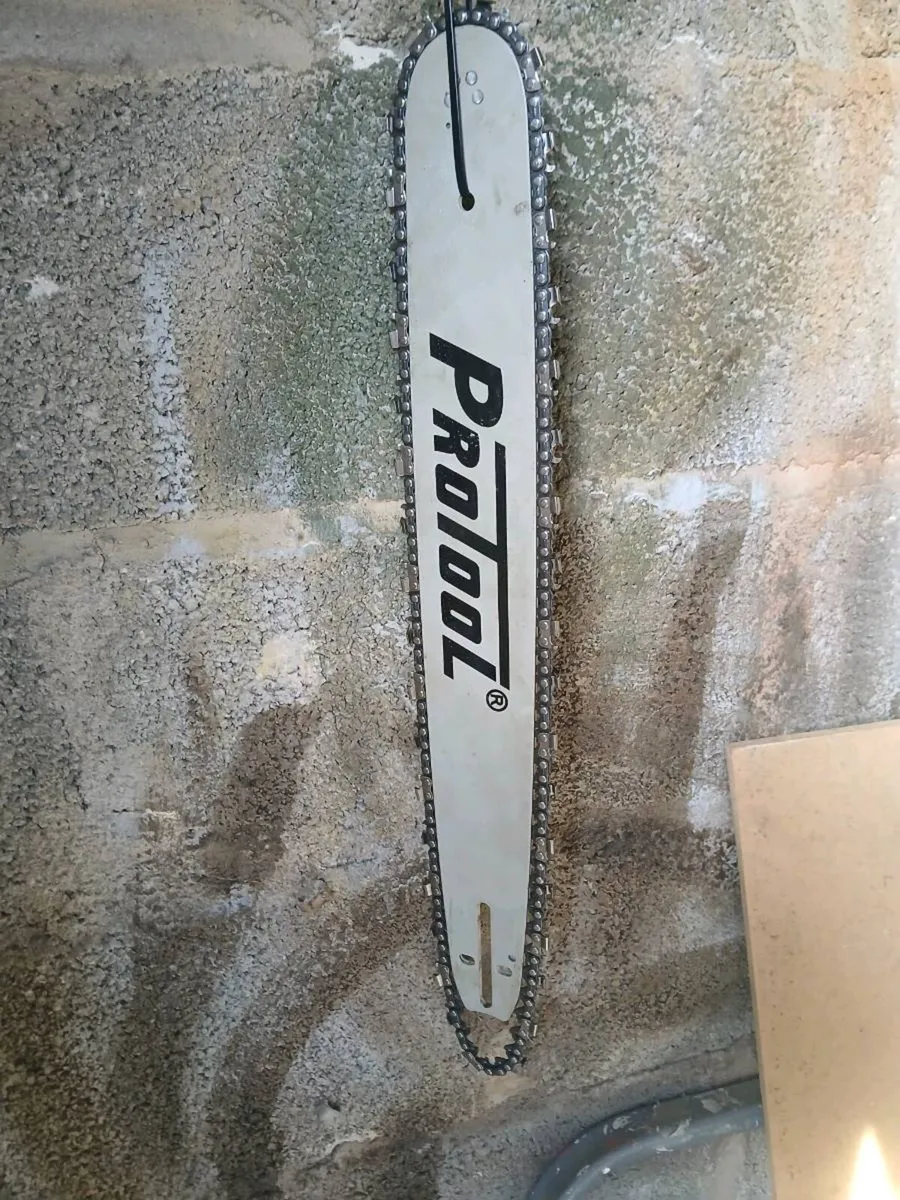 Chainsaw bar and chain new