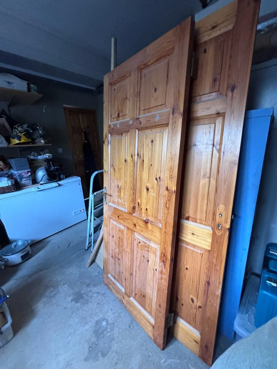 Solid Pine Doors - Image 2