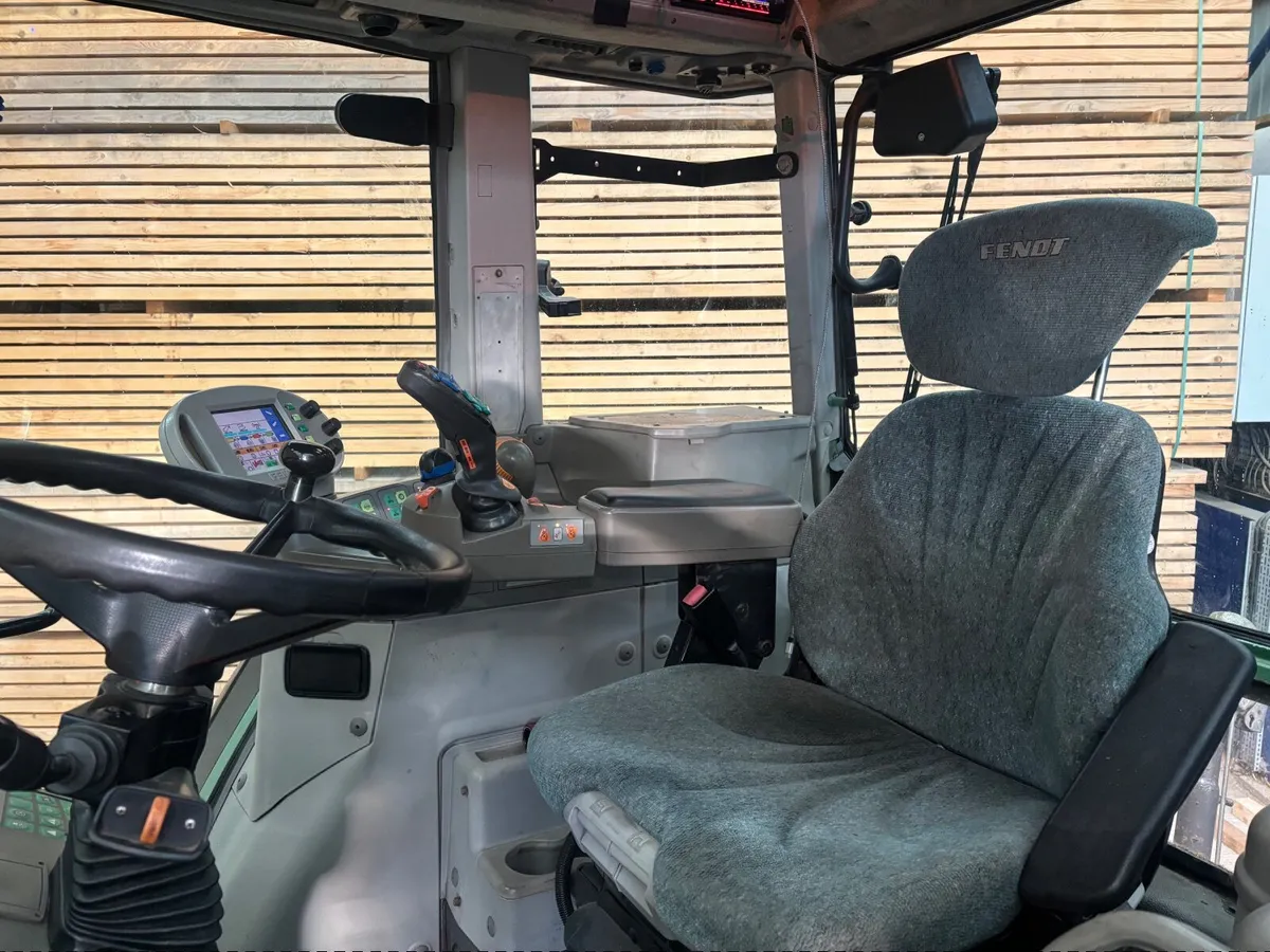 Fendt 820 - Image 3