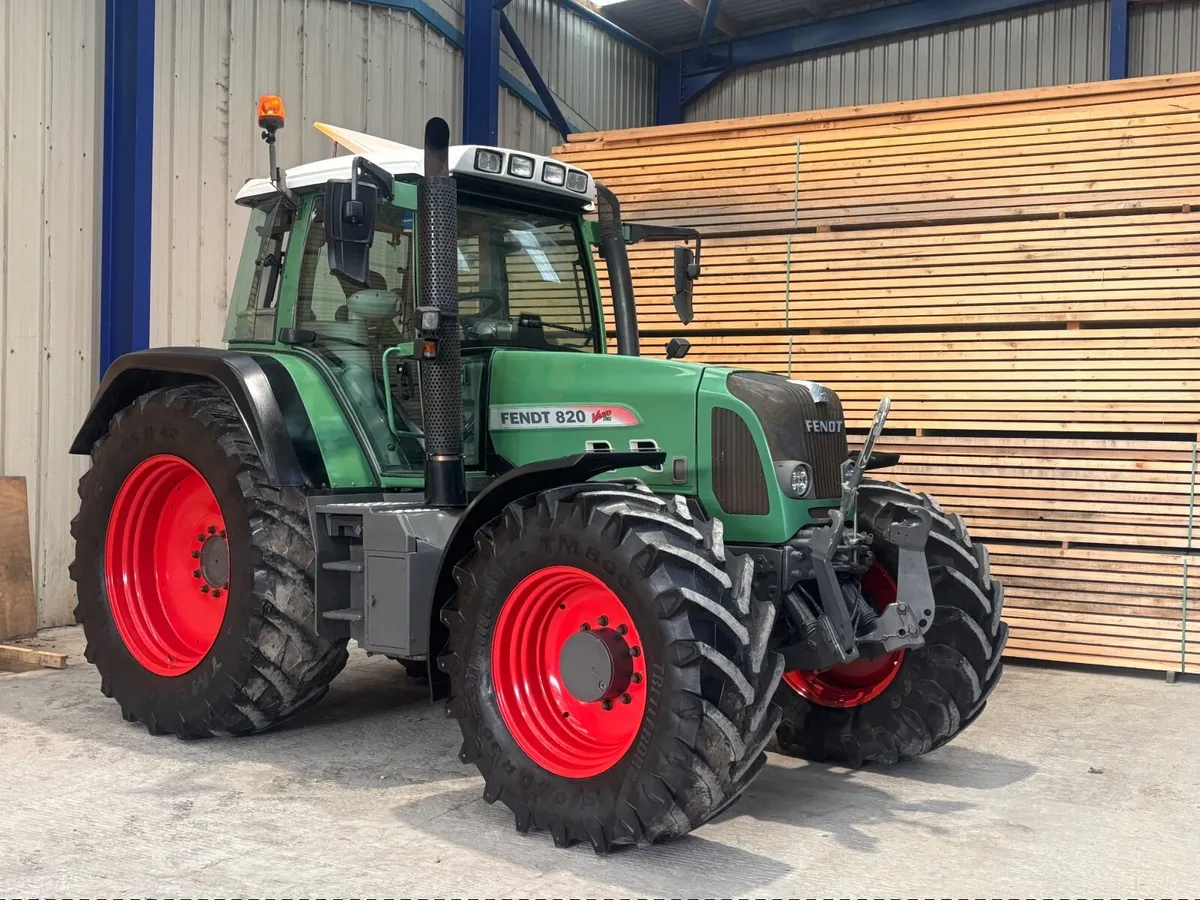 Fendt 820 - Image 2