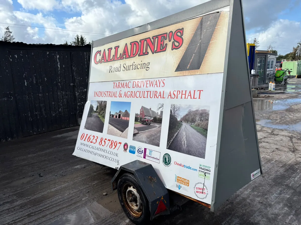 Mobile advertising billboard trailer - Image 3